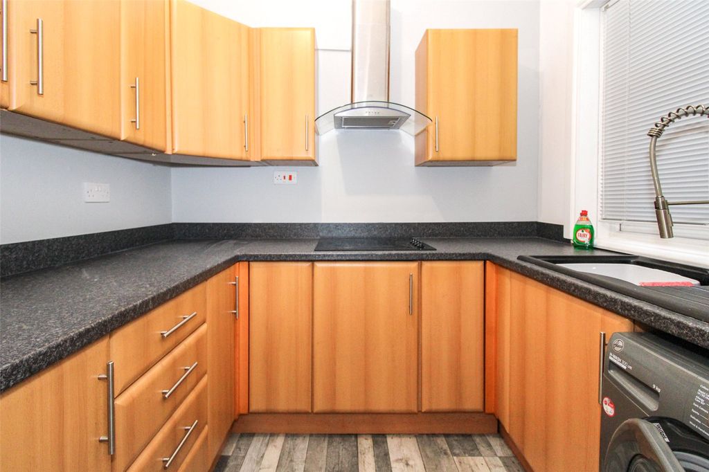 Property photo 3 of 13 Picture 3