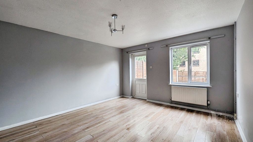 Property photo 2 of 14 Reception Room