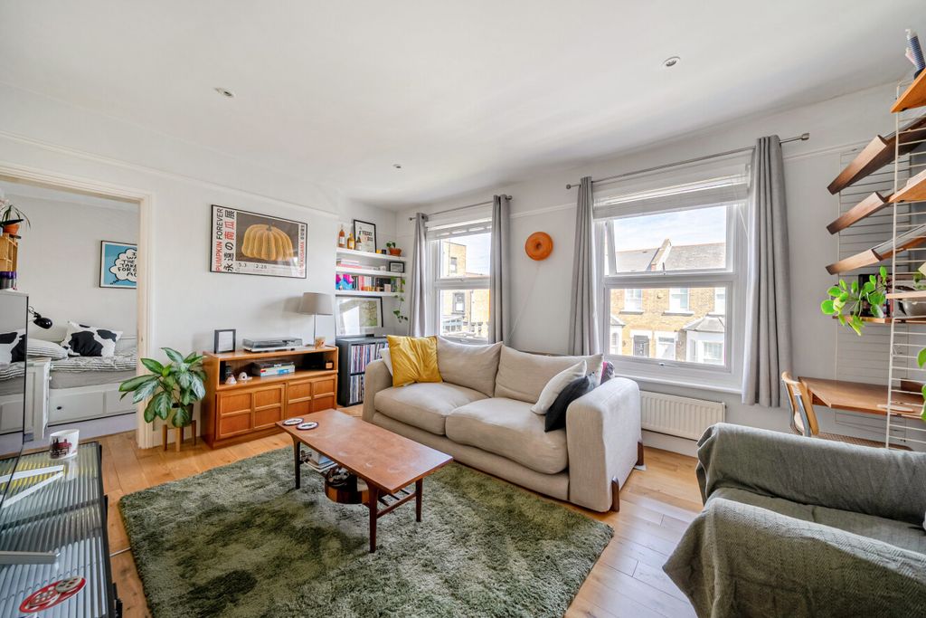 Property photo 1 of 5 1508854-3-1A00F4B...
