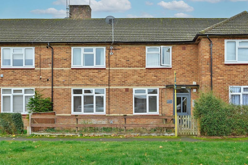 Property photo 1 of 11