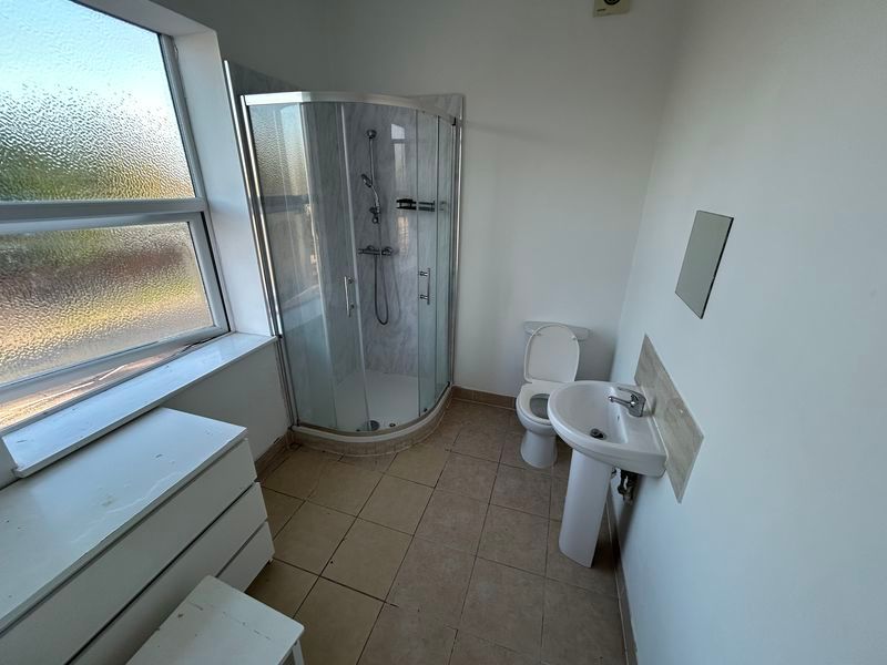 Property photo 2 of 4 Photo 5