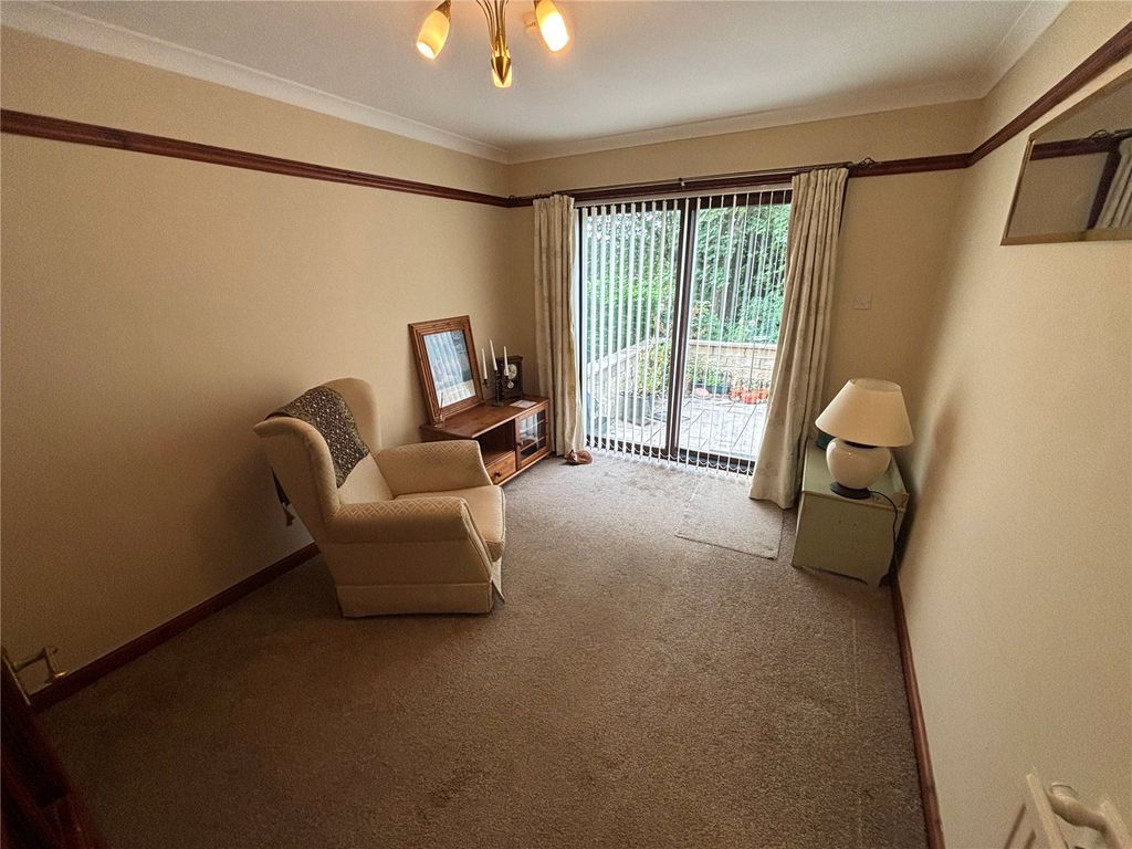 Property photo 2 of 11 Picture No. 07
