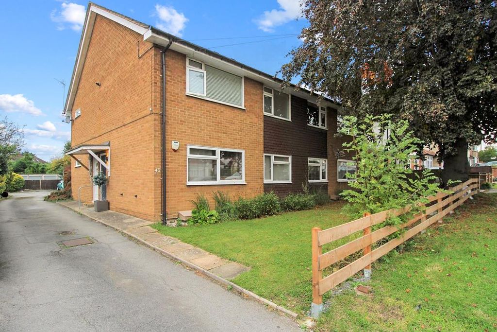 Property photo 2 of 11