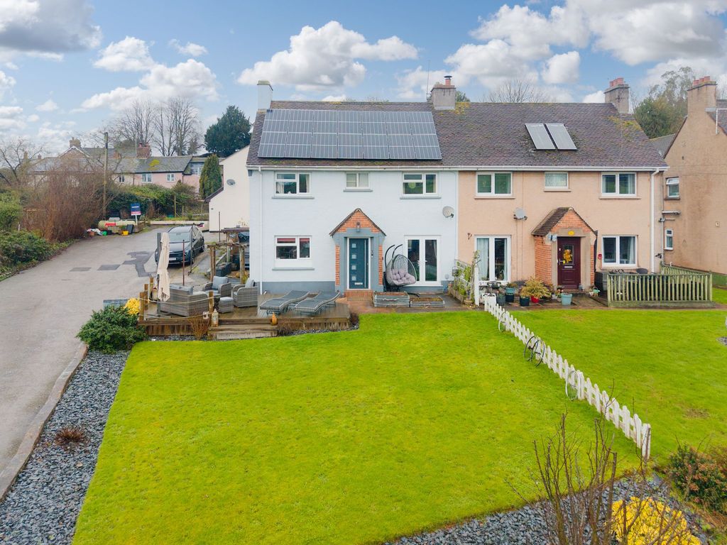 Property photo 1 of 21