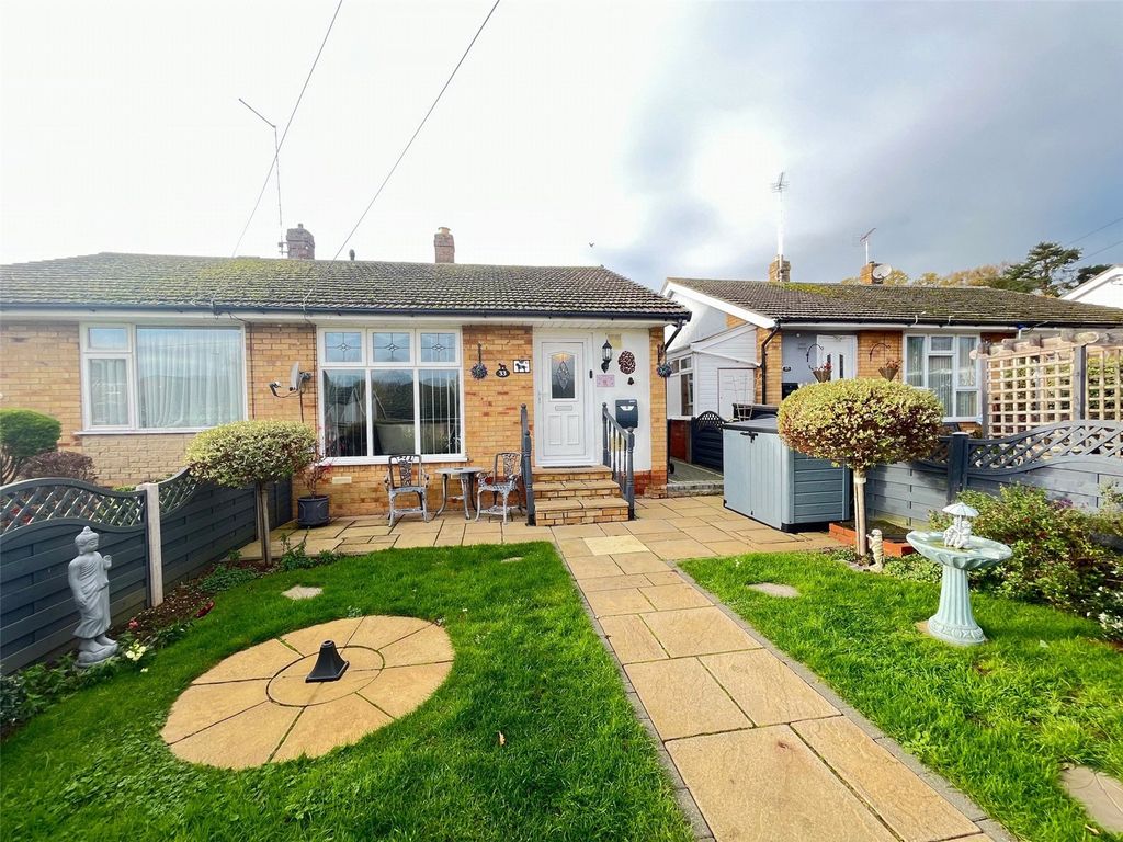 Property photo 1 of 23 Picture No. 11