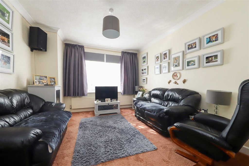 Property photo 2 of 12 Reception Room