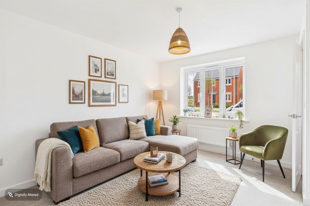 Property photo 2 of 7 Living Room