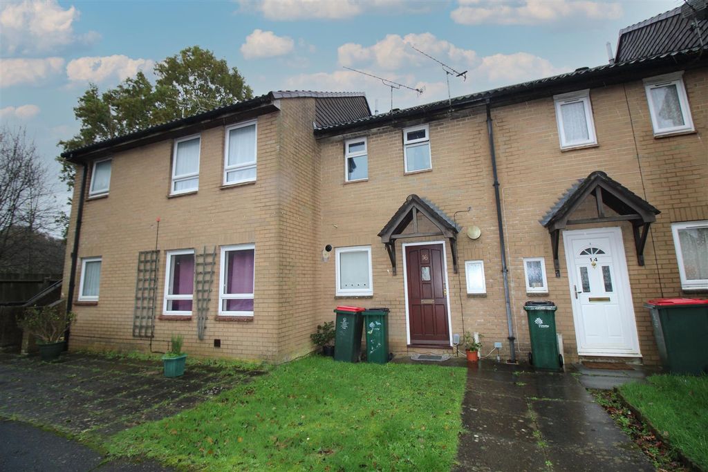 Property photo 1 of 7 Front.Jpg