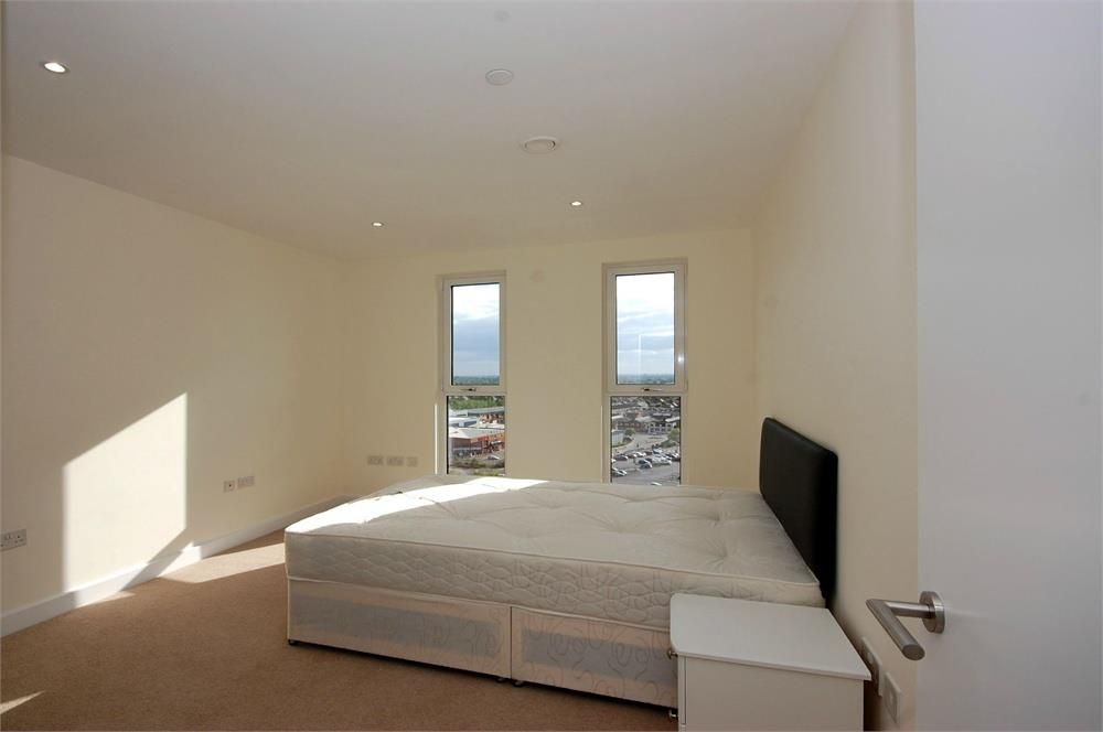 Property photo 3 of 5 3