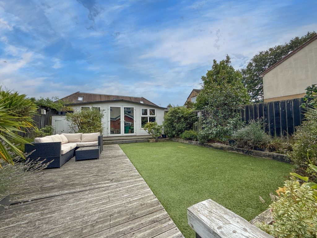 Property photo 3 of 15 External