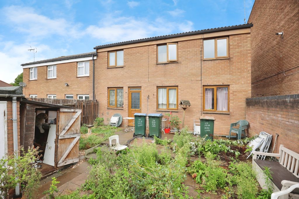 Property photo 2 of 15