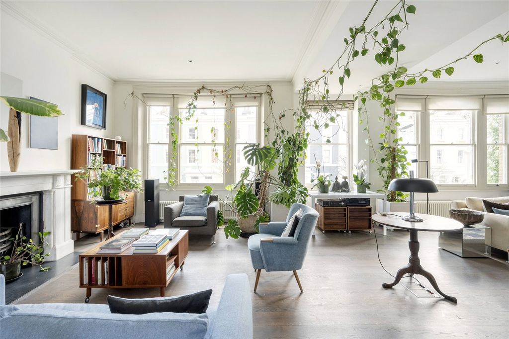 Property photo 2 of 24 Picture No. 03