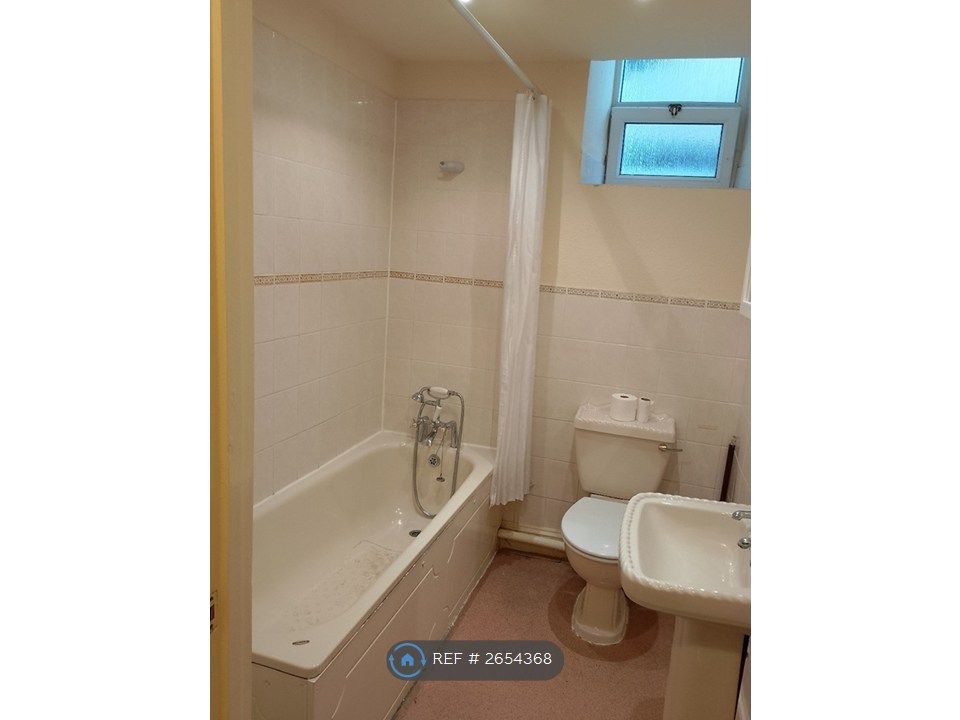 Property photo 3 of 9 Bathroom Now With Shower Over