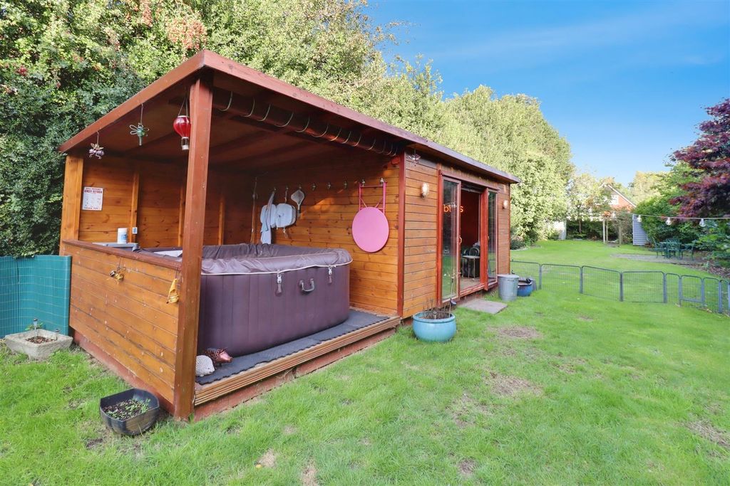 Property photo 3 of 34 53969653-Img_9297-Img_9299.Jpg