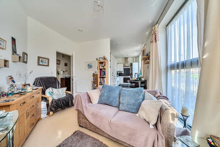 Property photo 3 of 19