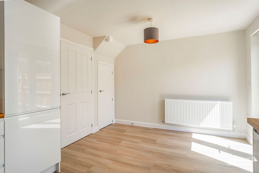 Property photo 3 of 12 Dining Room