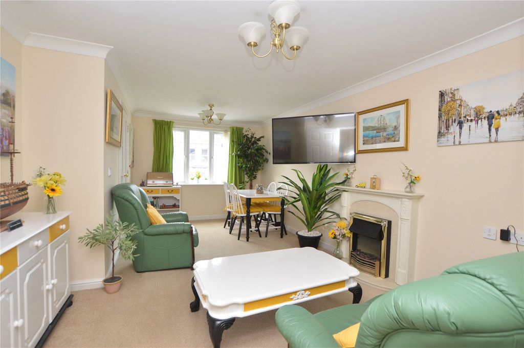 Property photo 2 of 12 Picture No. 07