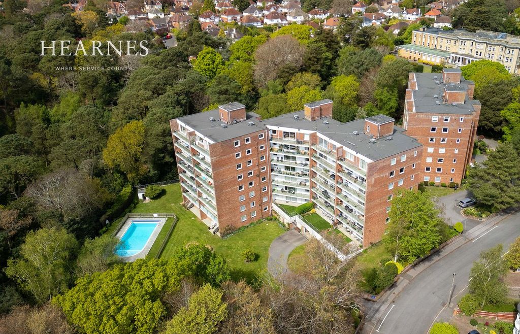 Property photo 1 of 26