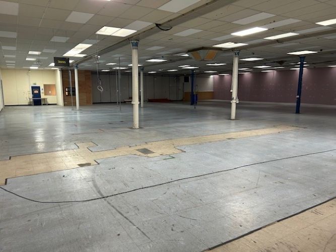 Property photo 1 of 6