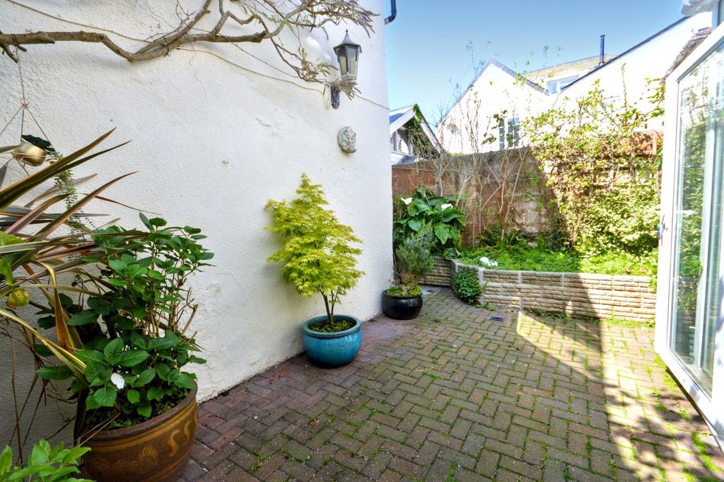 Property photo 3 of 21 Picture No. 29
