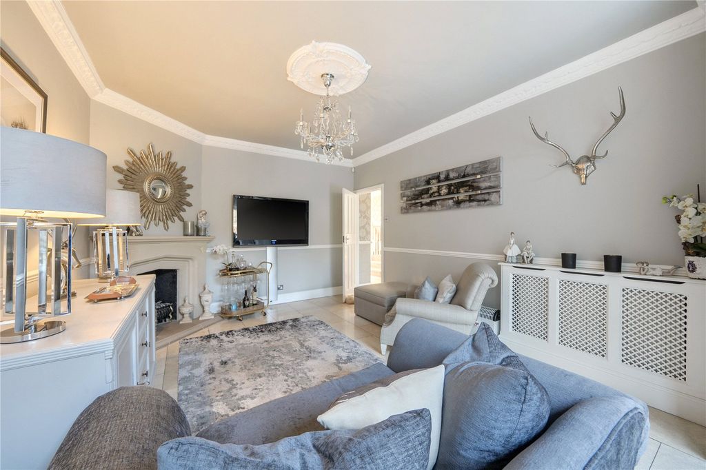 Additional image 6 of 4 bed detached house for saleChase Green Avenue, Enfield EN2