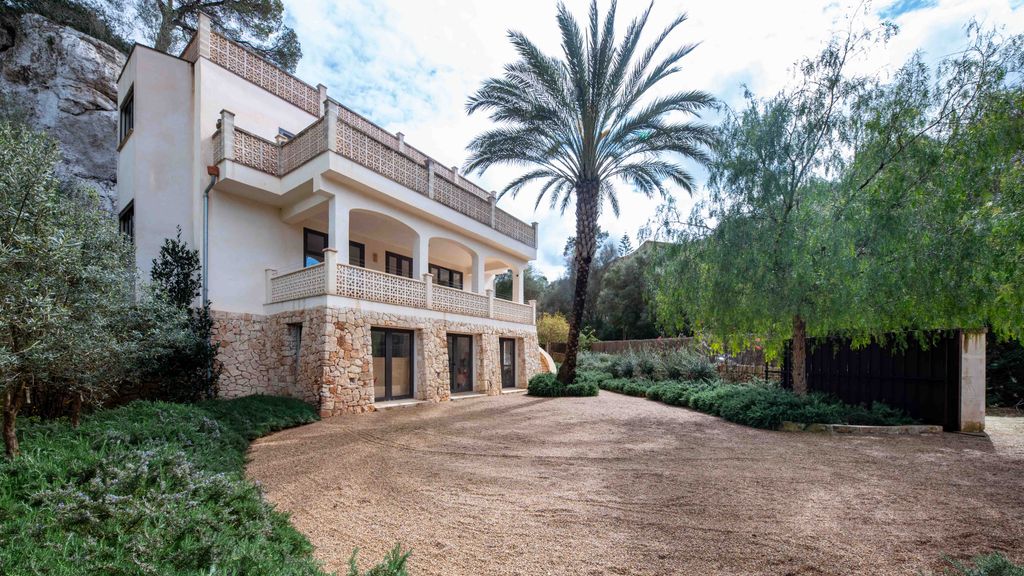 Property photo 2 of 23 01.Jpg