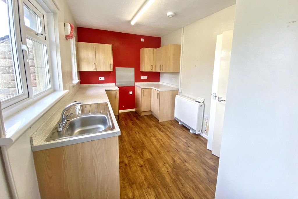 Property photo 3 of 18 7 Dauntsey Road, Great Somerford, Chippenham, Wiltshire, Sn15 5Ht