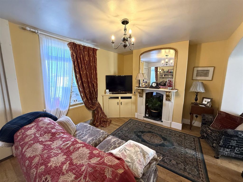 Property photo 1 of 17 Main 56.Jpg