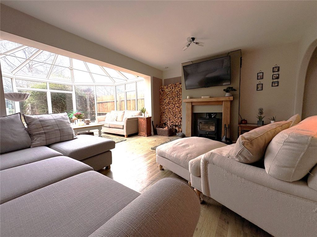 Property photo 3 of 35 Picture No. 09