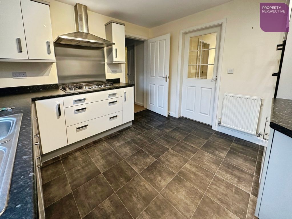 Property photo 2 of 16 Pbox-Img.Jpg