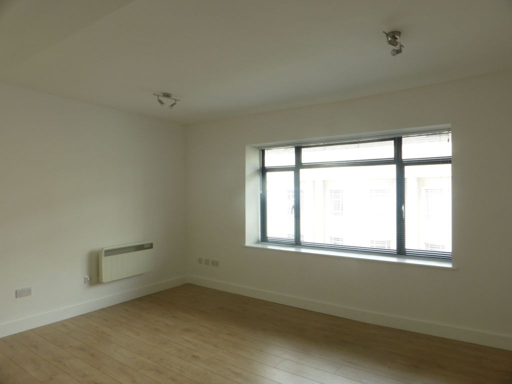 Property photo 2 of 5