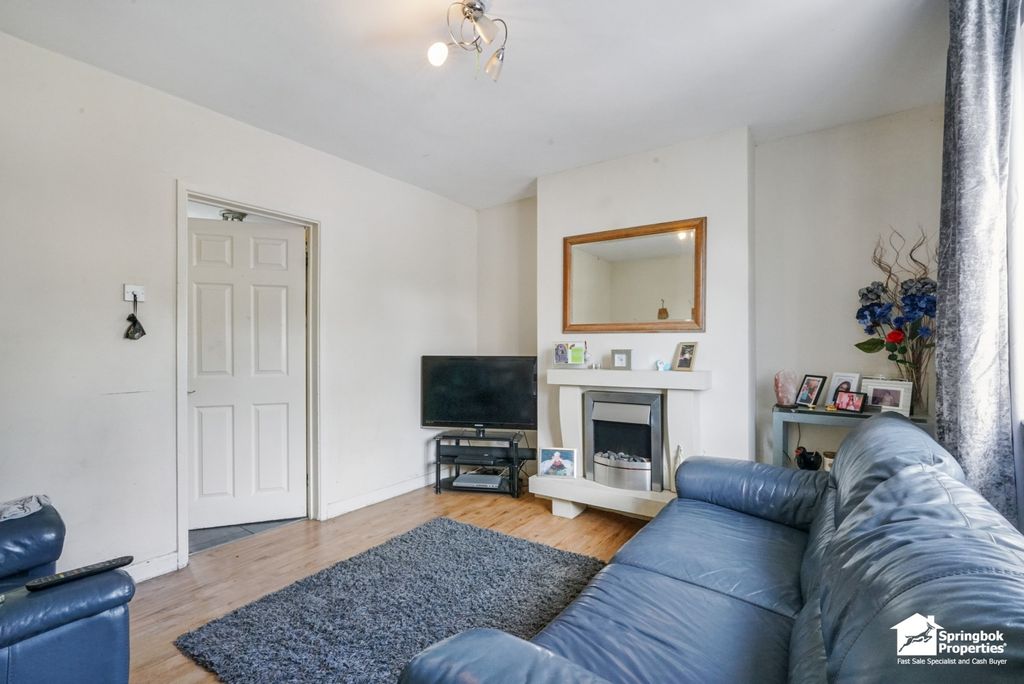 Property photo 2 of 18 Image 1