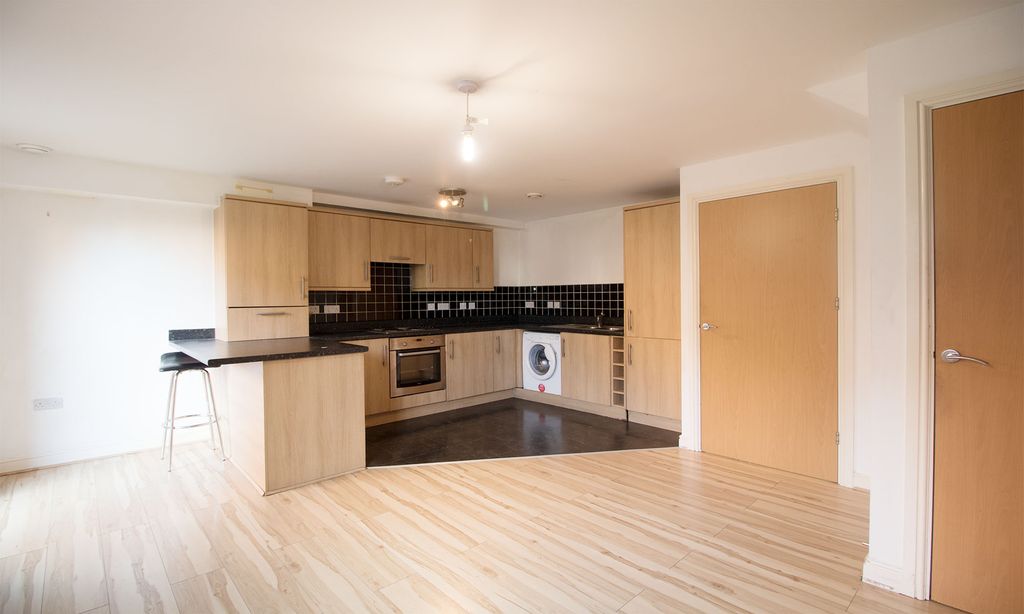 Property photo 2 of 13 Kitchen/Dining