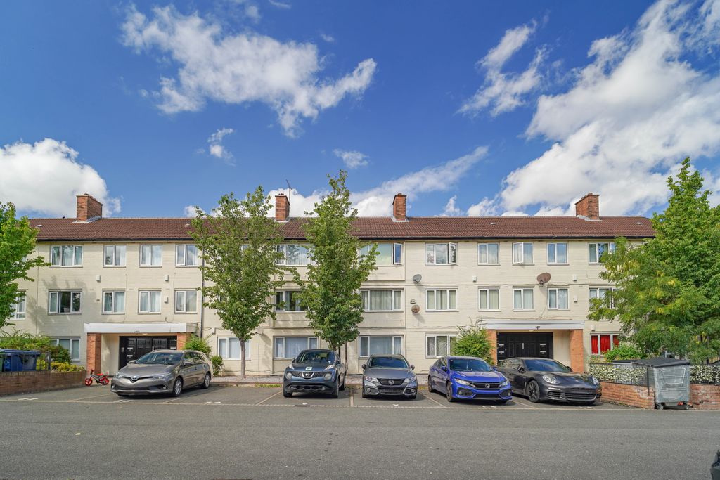 Property photo 1 of 13
