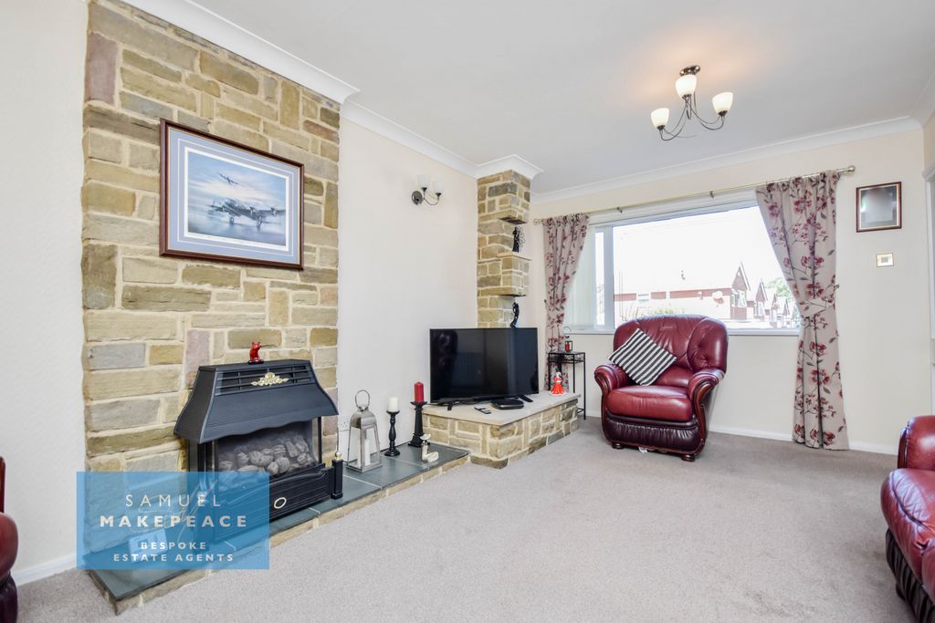 Property photo 3 of 24 Gallery