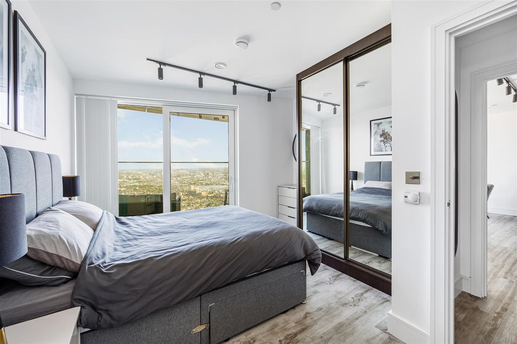 Property photo 3 of 19 4503 Icon Tower-11.Jpg