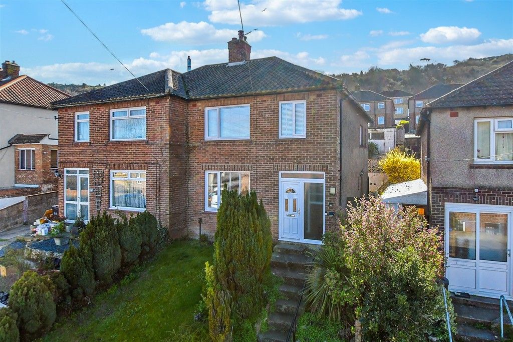 Property photo 1 of 14 Front (Web)