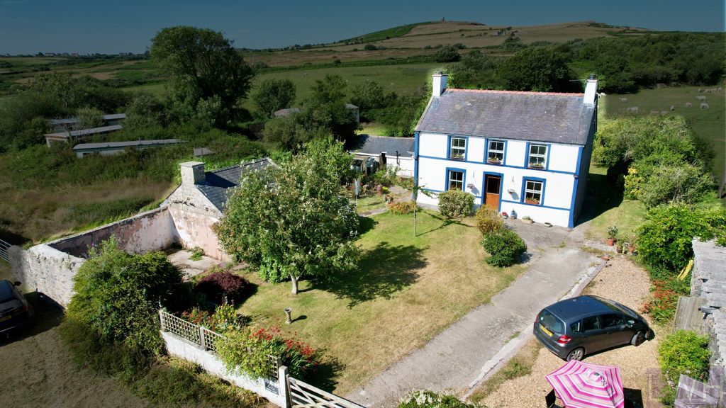 Property photo 3 of 21 Croeso | Welcome