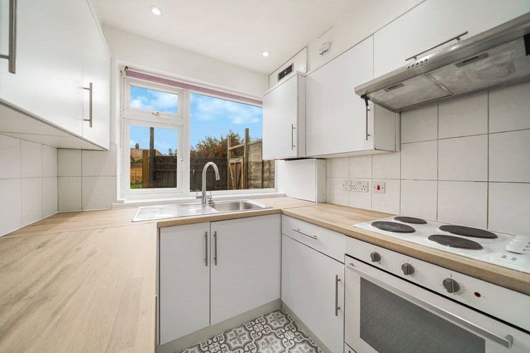 Property photo 2 of 13 Picture No. 09