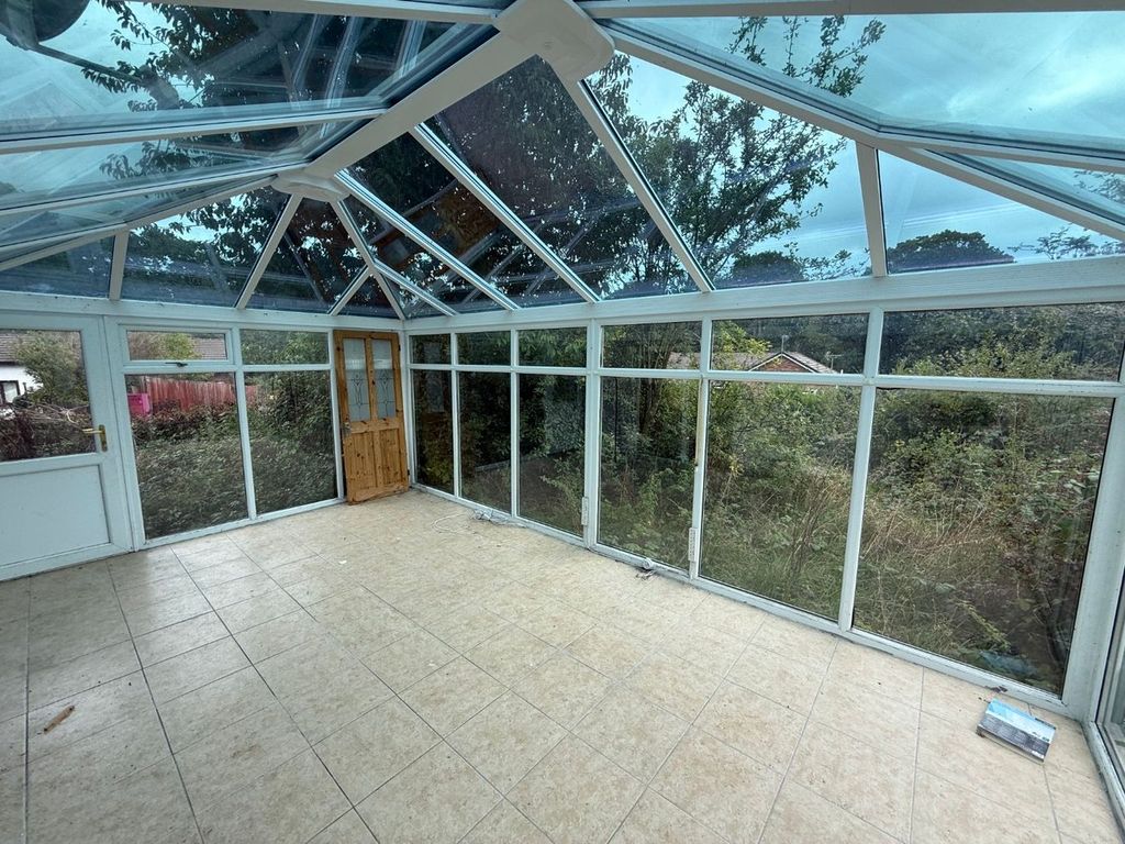 Property photo 3 of 26