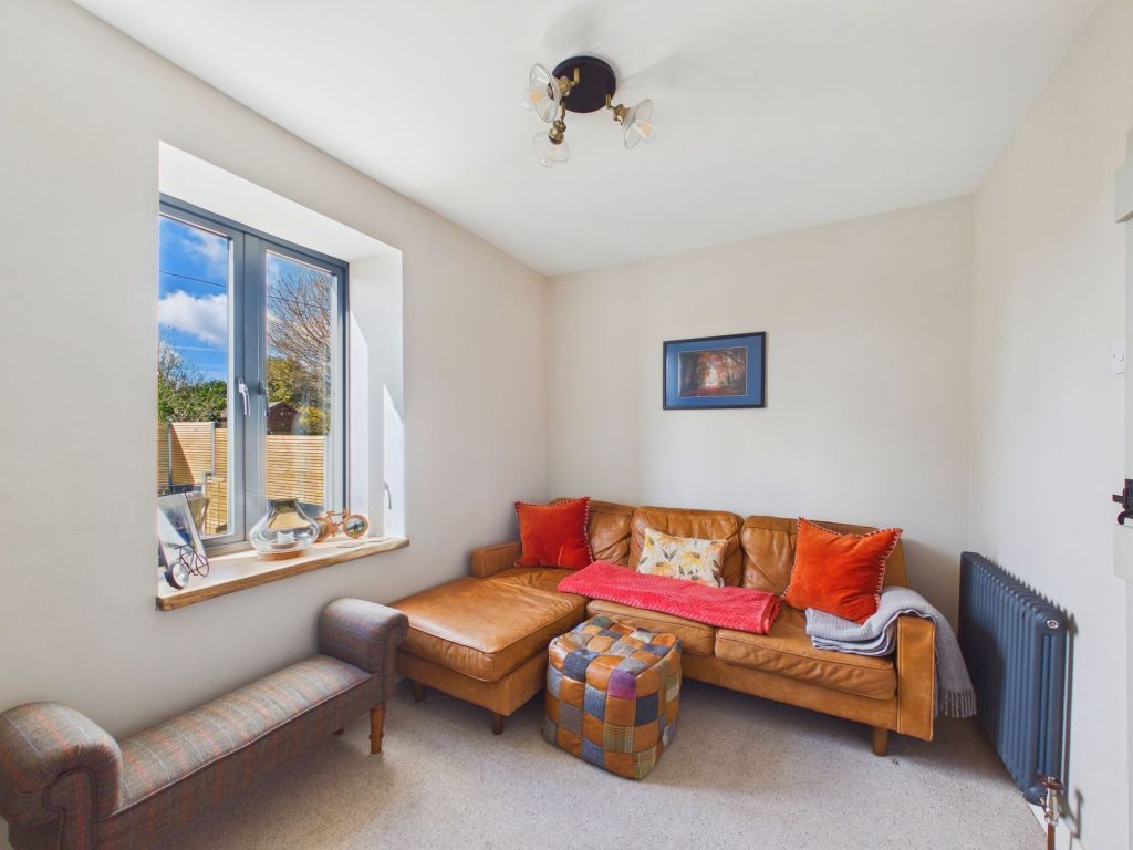 Property photo 2 of 30