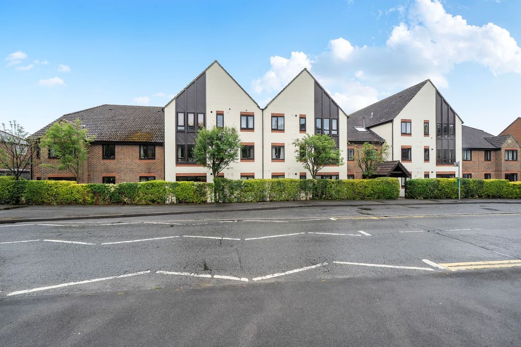 Property photo 1 of 15 Rex Court Front