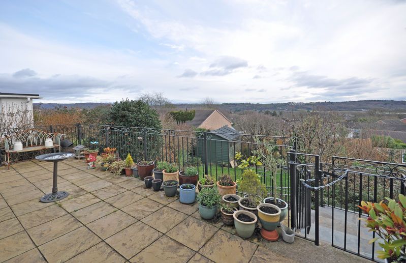 Property photo 3 of 17 Photo 12