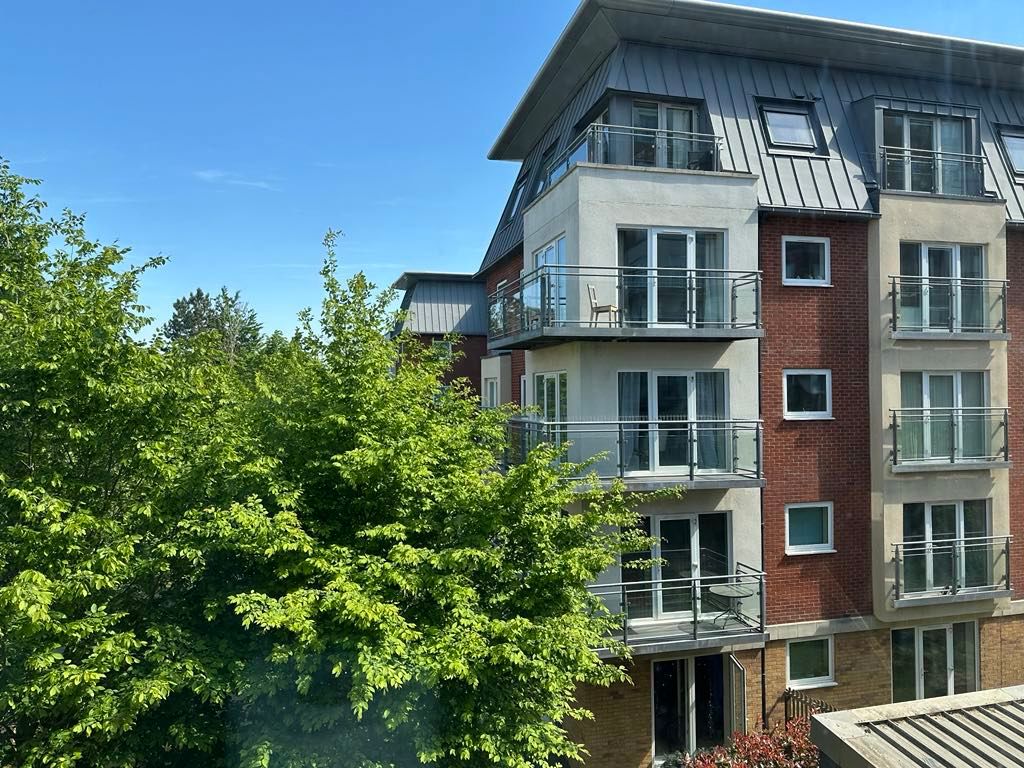 Property photo 1 of 23