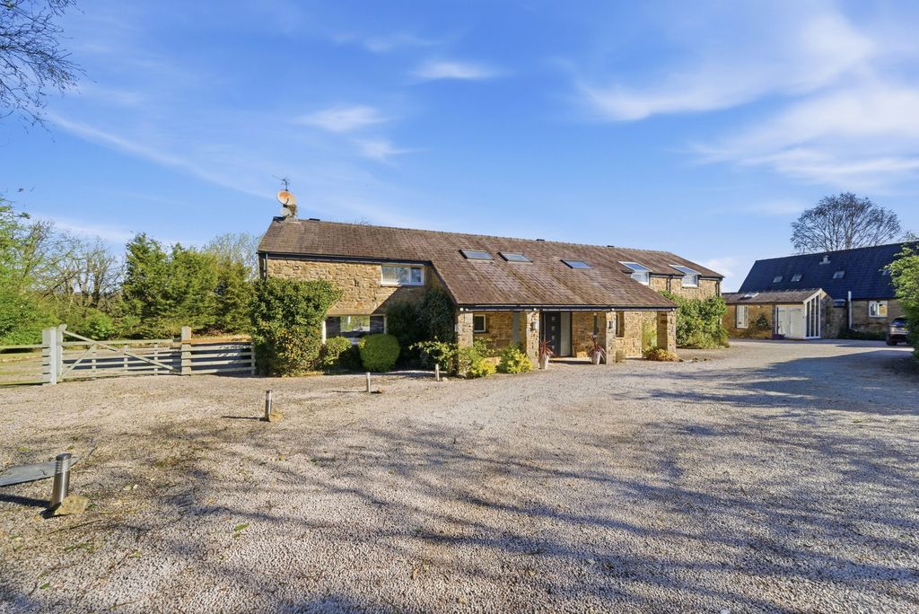 Property photo 1 of 78