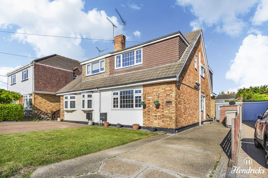 Property photo 1 of 27