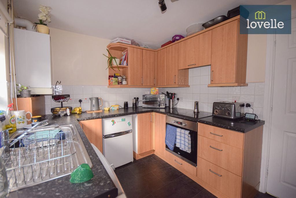 Property photo 3 of 15