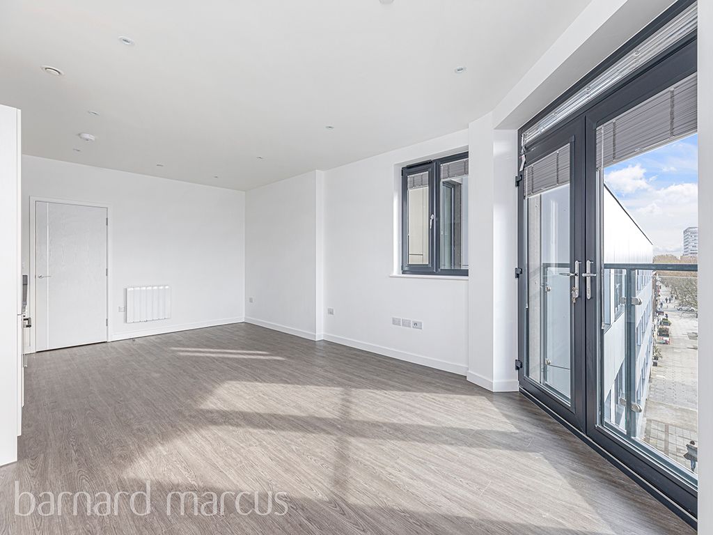 Property photo 3 of 8 Image