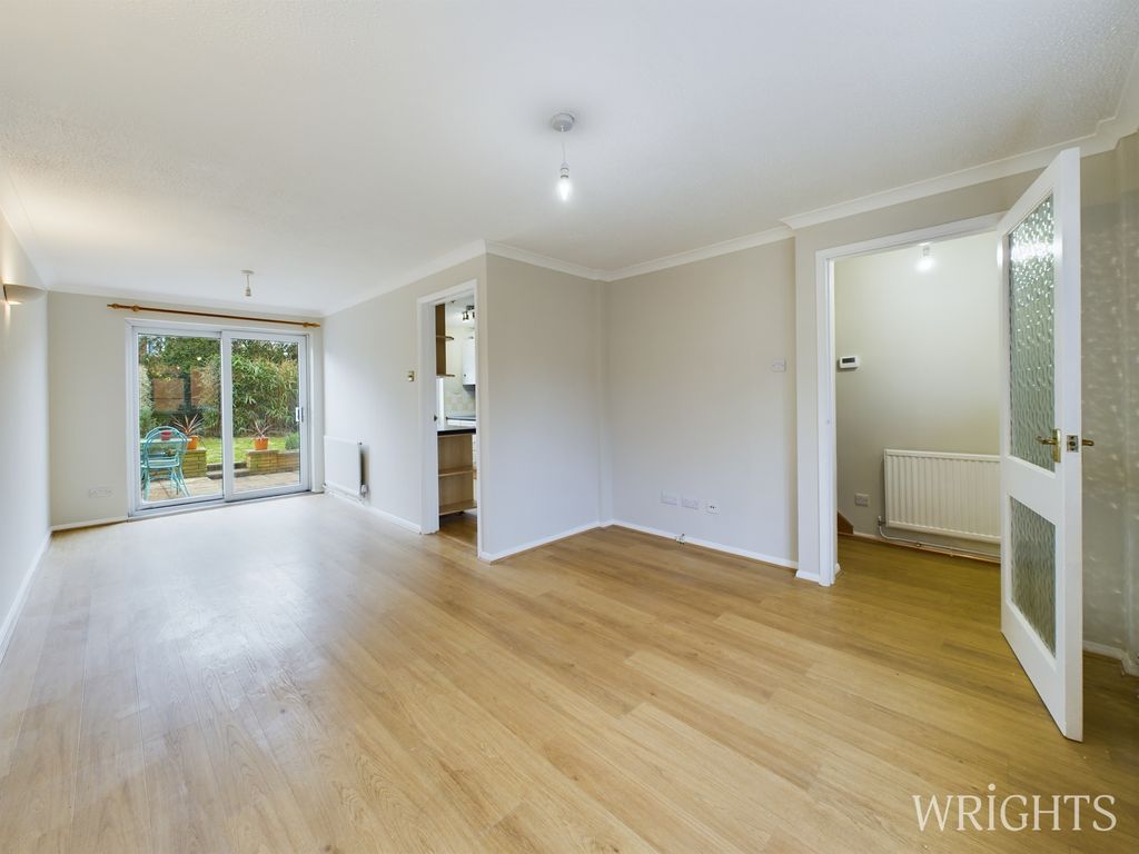 Property photo 3 of 9 Cam02796G0-Pr0314-Still001