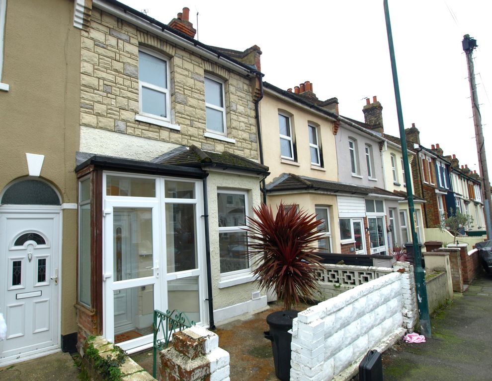 Property photo 2 of 22